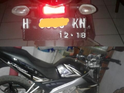 Jual mtr vixion istimewa ori jrg dipakai surat lgkp pajak jalan. Thn 2008. 