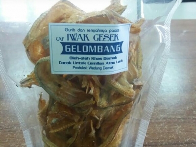 Keripik Ikan Gelombang Keripik Ikan Gelombang