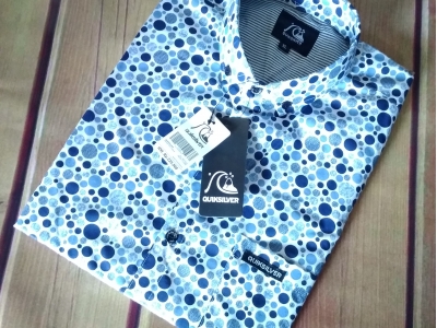 Kemeja distro keren Kemeja distro keren